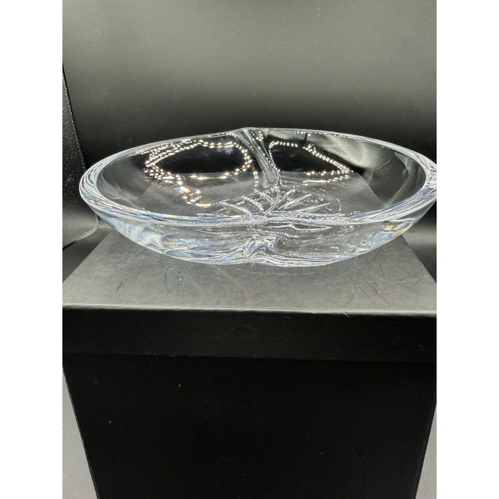 🍃✨ Miller Rogaska Lead Crystal Leaf Bowl 🍂